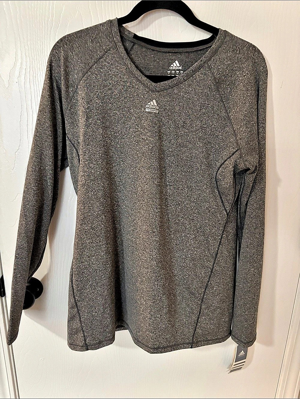 adidas Techfit LS Long Sleeve Athletic Shirt Gray Large NWT